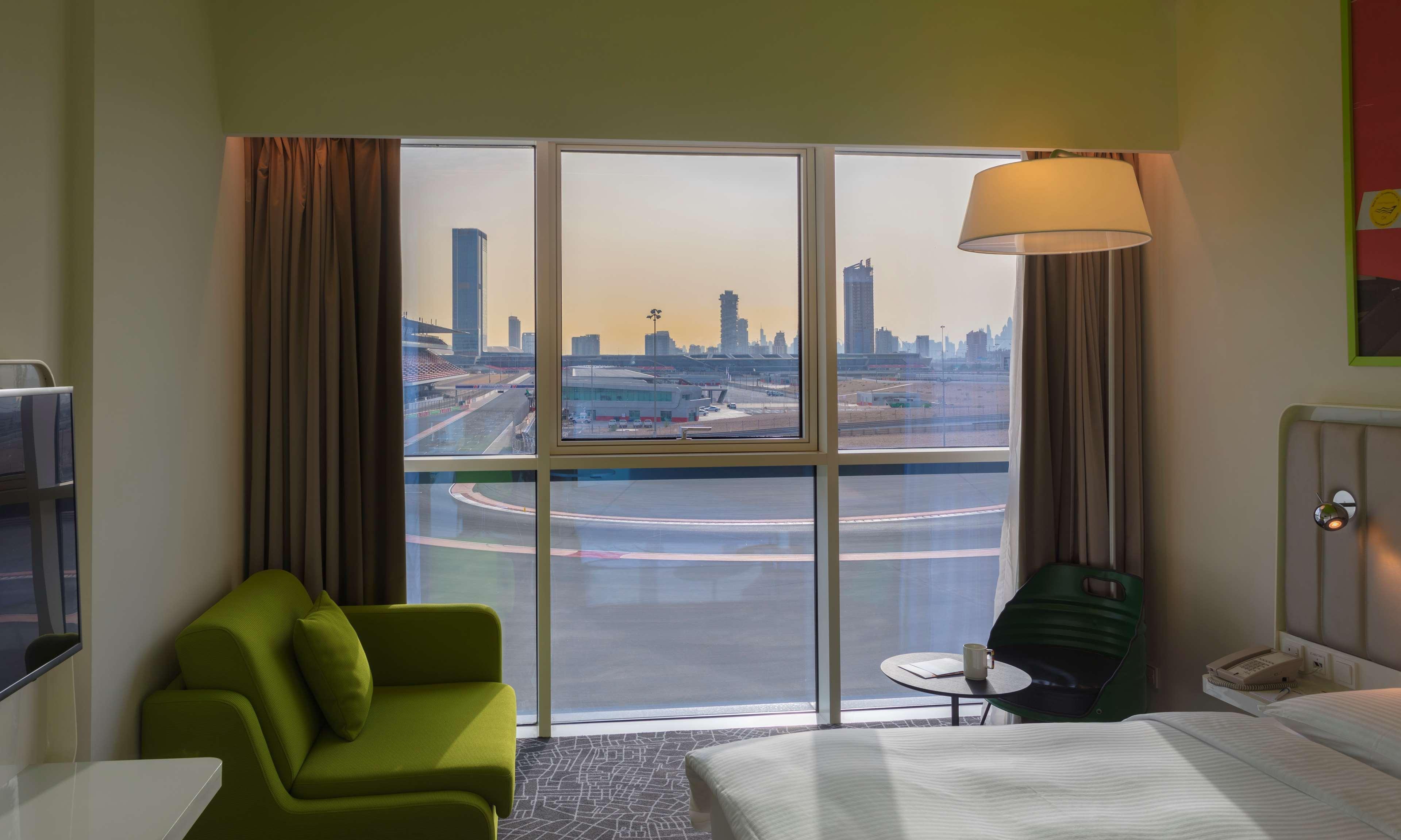 Park Inn By Radisson Dubai Motor City Eksteriør bilde